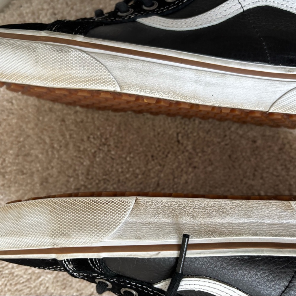 Vans Black and White High-Top Sneakers with Brown Accents - Picture 5 of 7